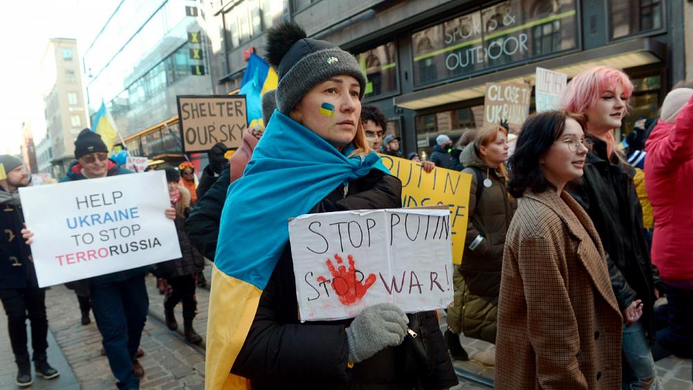 Tür an Tür zu Russland leben: Wie Moskaus Krieg in der Ukraine eine seismische Veränderung in Finnland auslöste