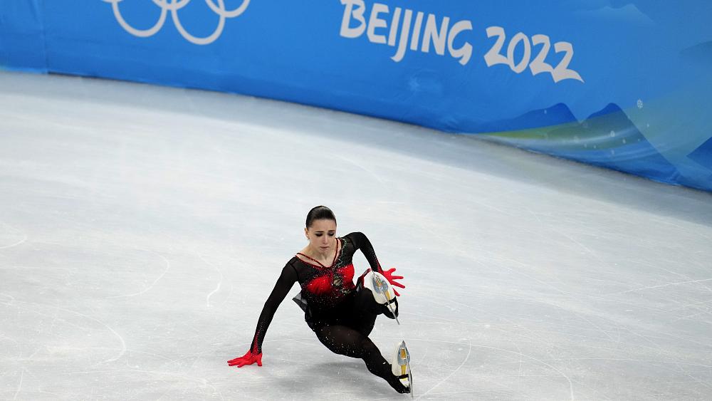 Das Mindestalter für Eiskunstlauf steigt nach olympischer Kontroverse auf 17 Jahre