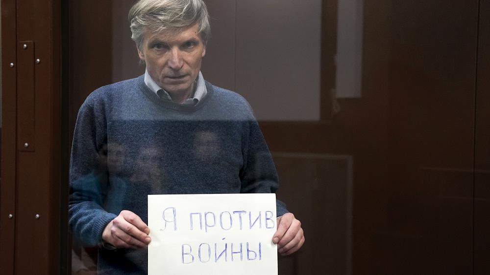 Moskauer Politiker, der Russlands Krieg gegen die Ukraine ablehnte, wurde in Haft verlängert
