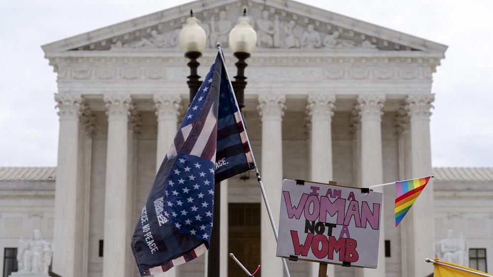 US-Gesetzgeber fordern Maßnahmen von Google wegen „gefälschter Abtreibungskliniken“