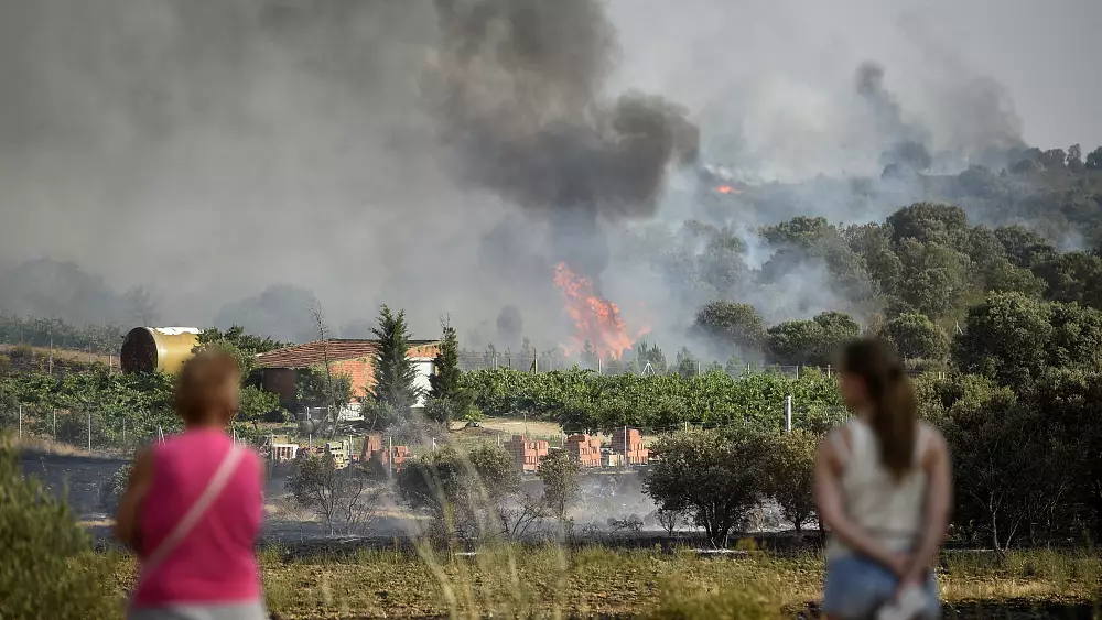 Die Brände in Spanien dauern immer noch an und fordern zwei Tote