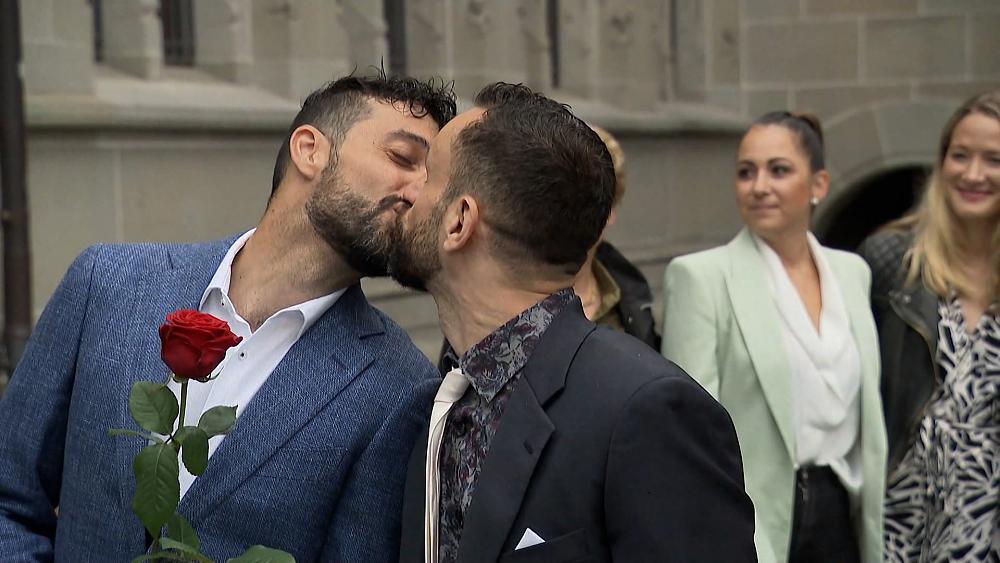 VIDEO : Das Gesetz zur gleichgeschlechtlichen Ehe tritt in der Schweiz in Kraft