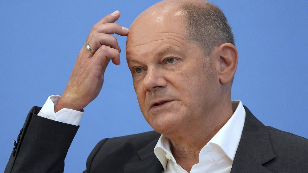 Olaf Scholz: Druck auf Bundeskanzlerin wegen angeblicher Steuerhinterziehung wächst