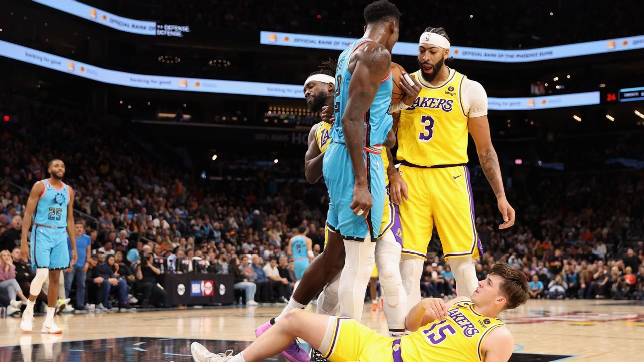Patrick Beverley von den Lakers wurde rausgeworfen, weil er Deandre Ayton von Suns geschubst hatte
