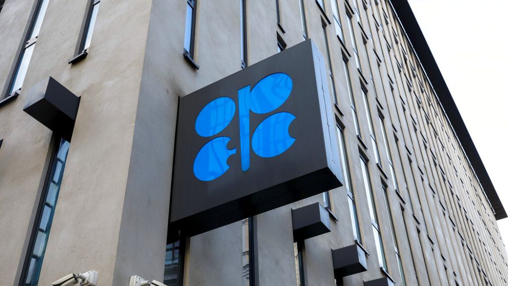 Die OPEC hält an der Politik der Reduzierung der Ölförderung fest