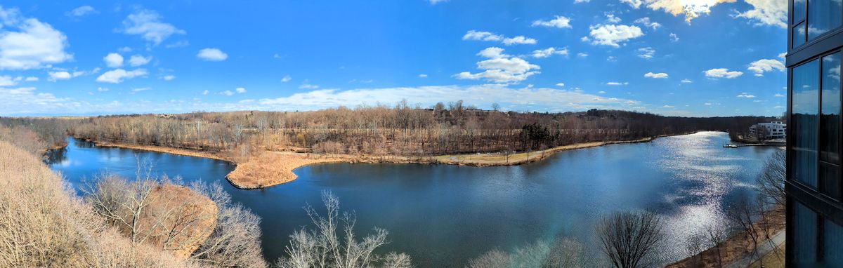 A panoramic photo of Lake Kittamaqundi in Columbia Maryland
