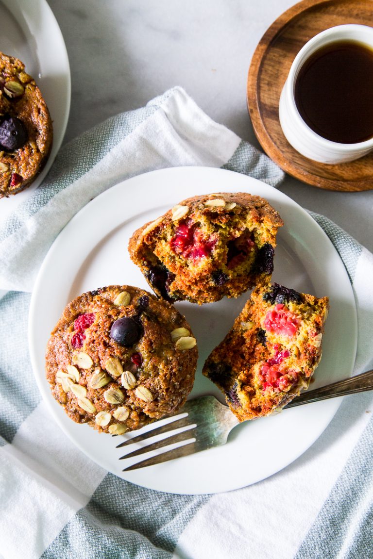 Anti-Inflammatory Berry + Turmeric Muffins