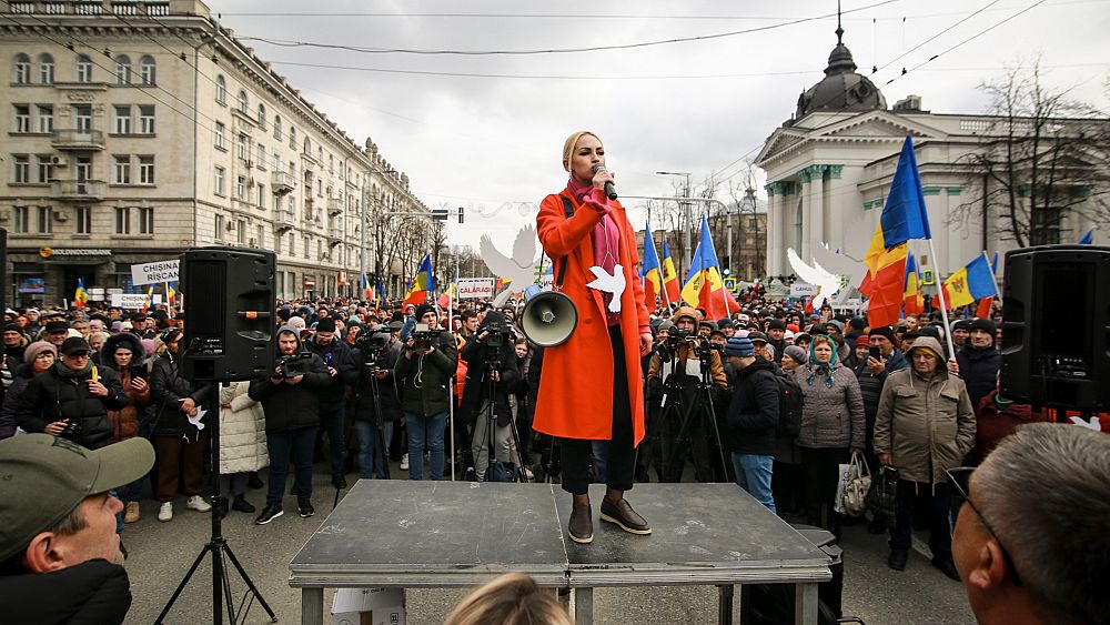 Moldawien: Neue Proteste gegen die Regierung, die von pro-russischen Oligarchen unterstützt werden