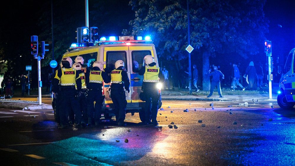Die Polizei in Schweden nimmt 5 bei Anti-Terror-Razzien gegen islamistische Verdächtige fest