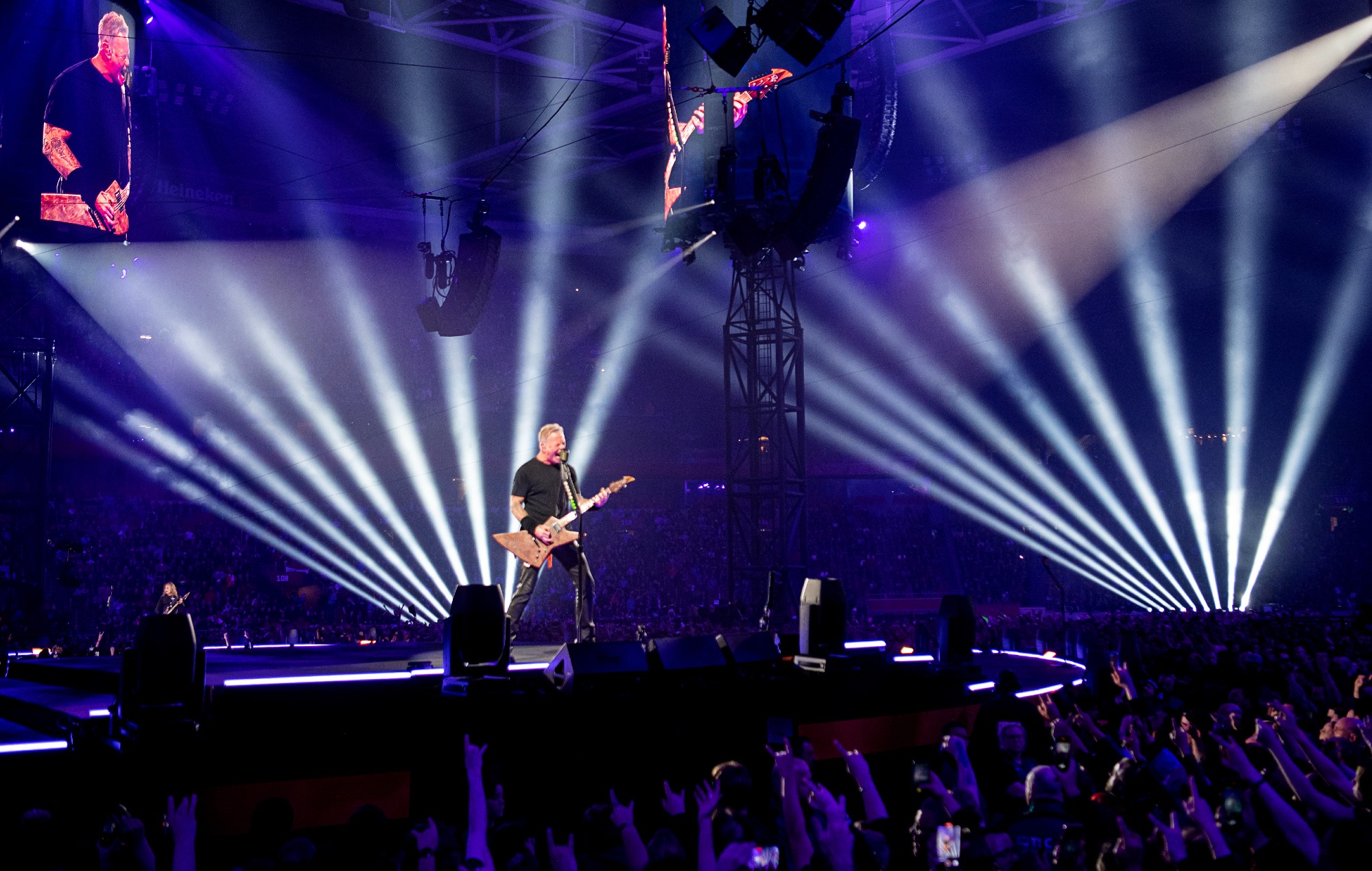 Sehen Sie sich Metallica an, wie sie Raritäten spielen, geben Sie '72 Seasons'-Songs Live-Debüts