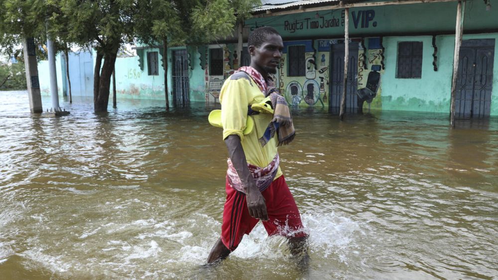 Hunderttausende wurden durch Überschwemmungen in Zentralsomalia vertrieben
